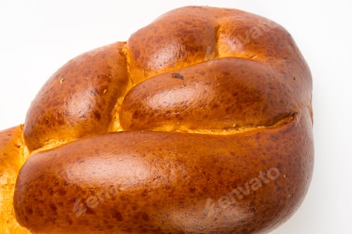 Preview: Chunks Large Braided Loaf On White Background