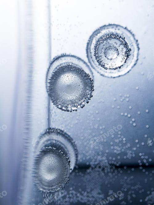 Preview: Underwater Chess Abstract With Bubbles