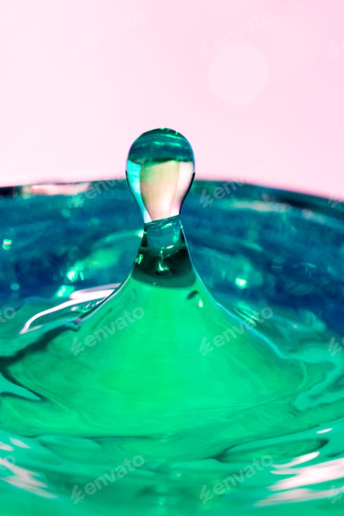 Preview: Colorful, Abstract Composition With Water And Water Drops