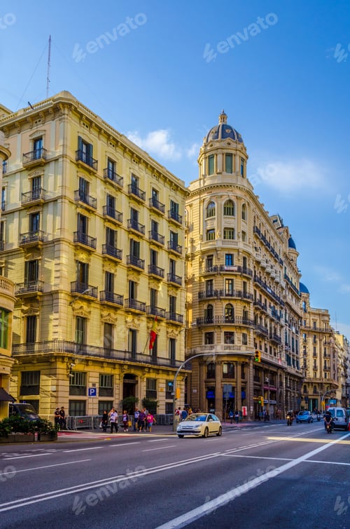 Preview: Traffic On Via Laitana Street In Barcelona, Spain