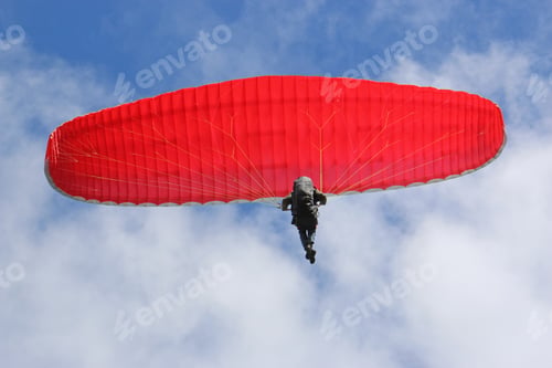 Preview: Paraglider Flying