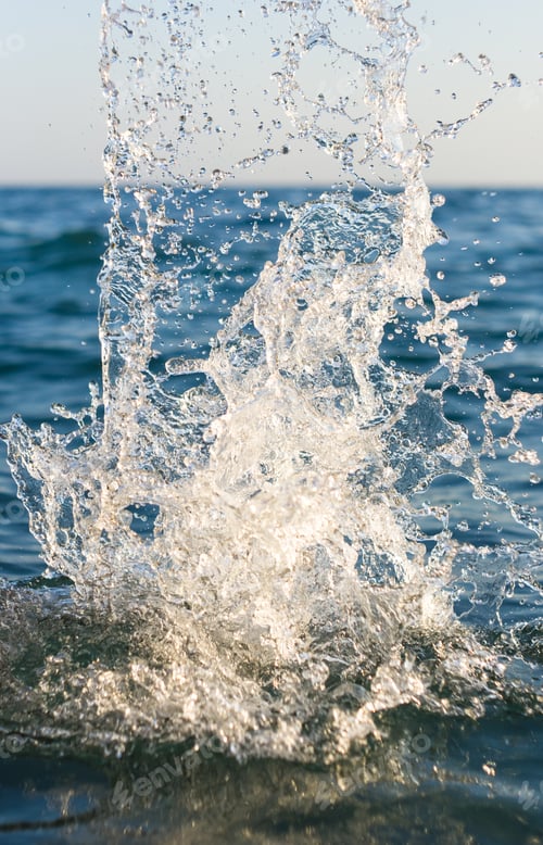 Preview: Large Transparent Splashes Sea Water On A Sunny Day
