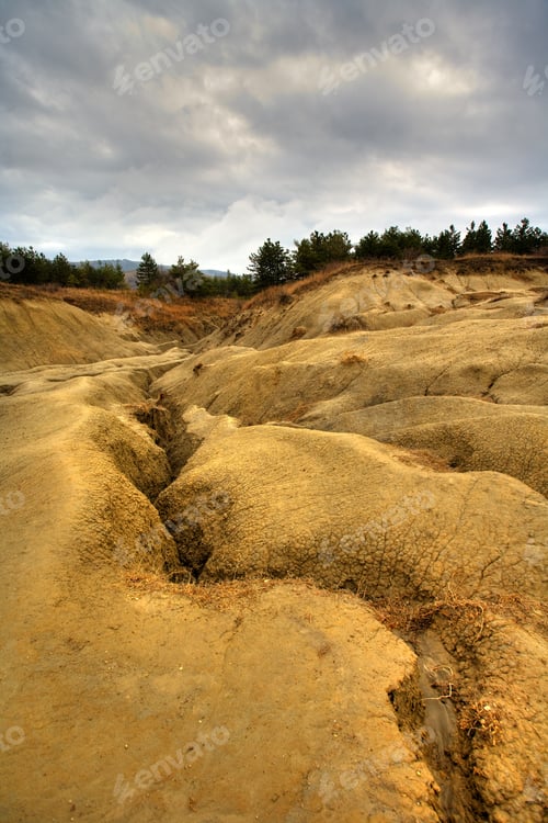 Preview: Dramatic Landscape Of Muddy Volcanoes In Romania