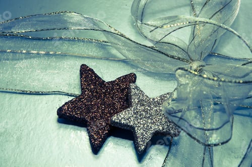 Preview: Christmas Silver Gift Box With Stars And Ribbon