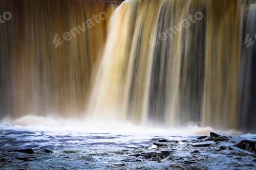 Vista previa: Cascada de Jagala en invierno
