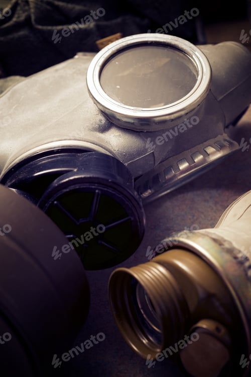 Preview: Retro Gas Mask Close Up