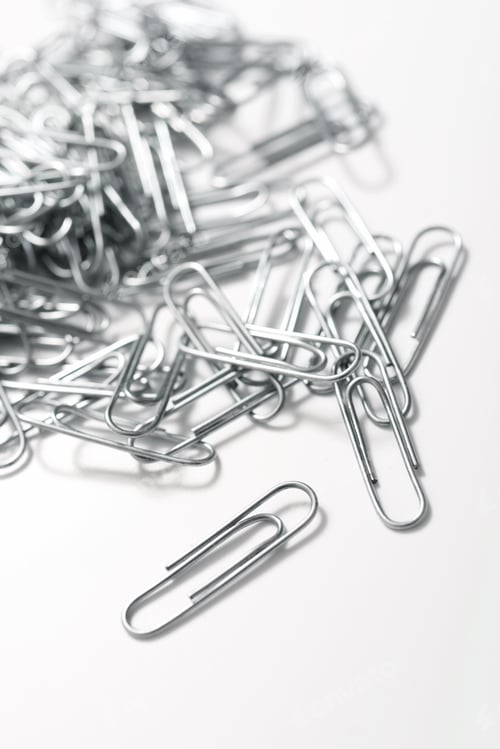 Preview: Paperclip Group On A White Table