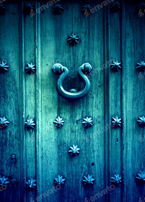 Preview: Ancient Medieval Wooden Door, Detail Of A Historical Wooden Door, Metal Knocker