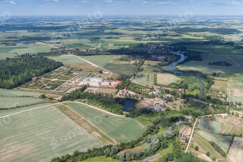 Preview: Aerial View Over The Rundale Palace And Garden
