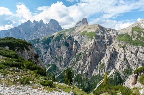 Preview: Rugged Mountain Ranges In Tre Cima Natural Park Area In The Italian Dolomites.