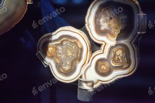 Preview: Beautiful Crystals, Minerals And Stones - Colors And Textures