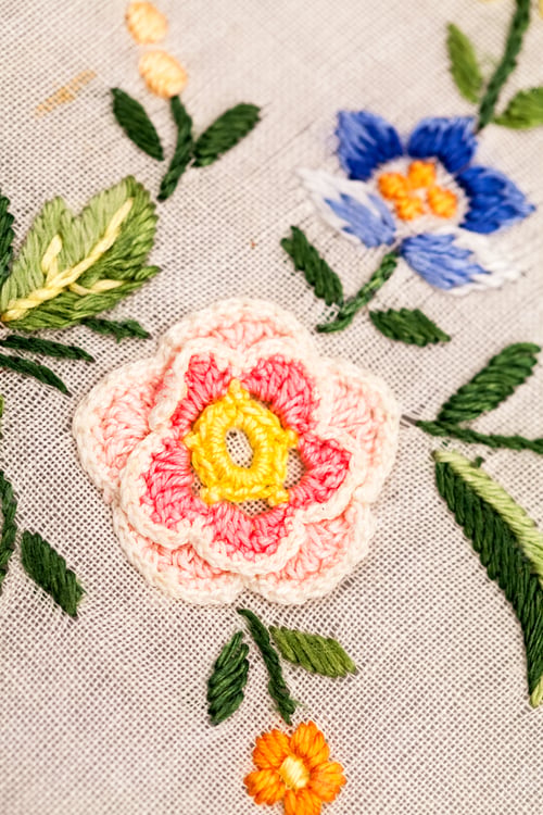 Preview: Vintage Textile Texture With Beautiful, Fine Embroidery