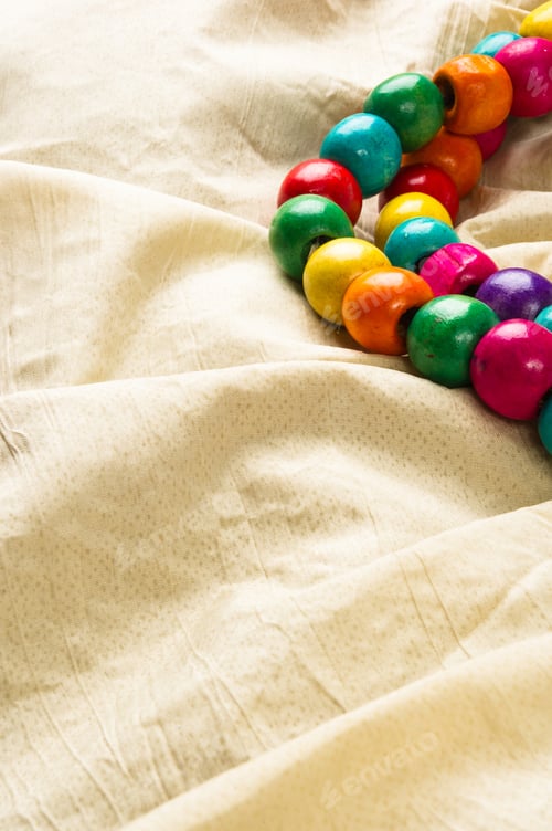 Preview: Women Textile Bag With Multi-Colored Wooden Handles Of The Balls