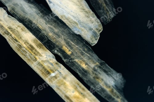 Vista previa: Kianit, Natural Semiprecious Stones With Details And Inverted Colors