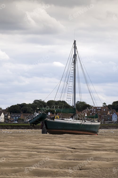 Preview: Boats Stranded At Low Tide