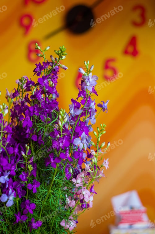 Preview: A Colorful Bouquet Of Bright Spring Flowers Of Various Types, Close-Up