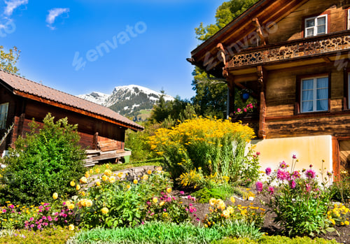 Preview: Chalets In Grindelwald