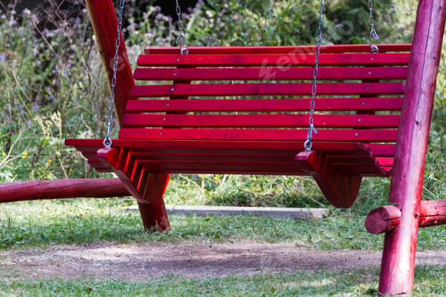 Preview: Swinging Bench In The Garden