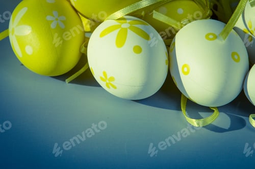 Preview: Group Of Yellow Easter Eggs Image