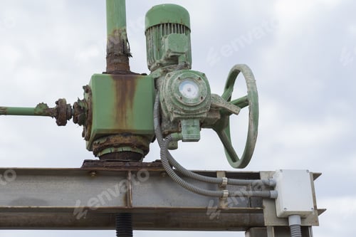 Preview: Engine Dam Gates.