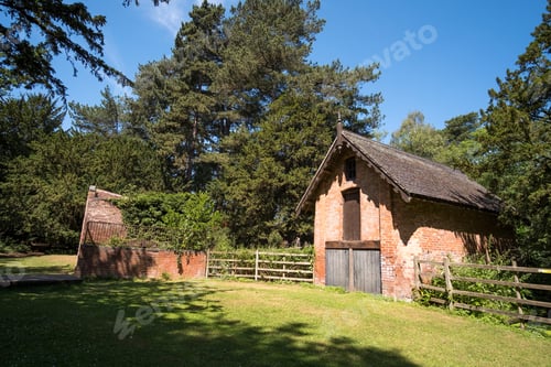 Preview: Old Boat House At Elvaston Castle Country Park, Derbyshire, Uk During The Summer Heatwave 2018