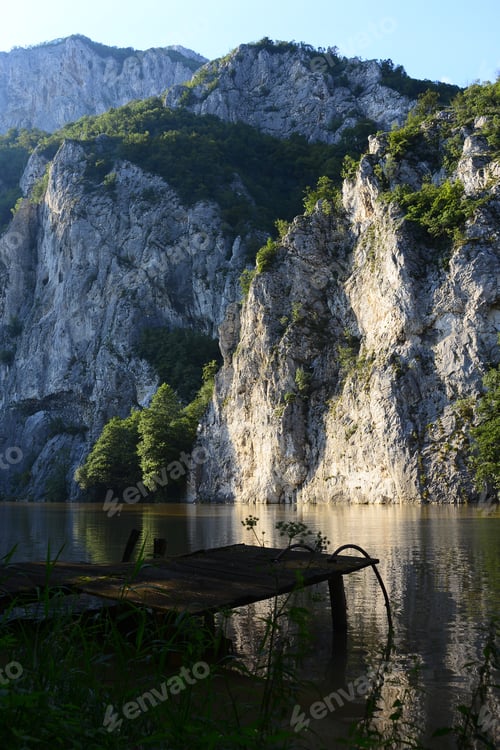 Preview: Beautiful Mountain River
