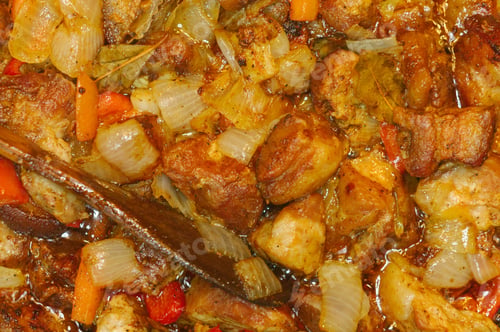 Preview: Roast Meat, Onions, Carrots And Spices, Boiling In Oil