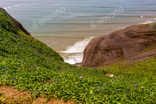 Preview: Beautiful Pacific Ocean Coast In Lima, Miraflores Area In Lima City, Peru