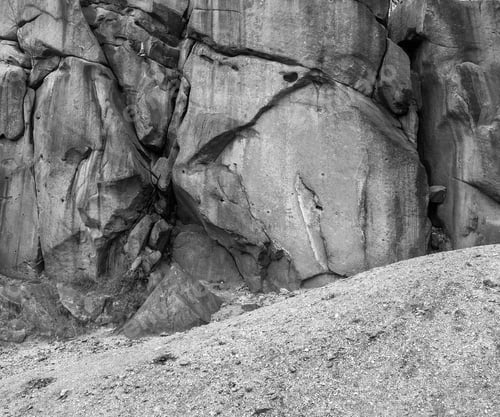 Preview: Fracture Fault Lines In Rock