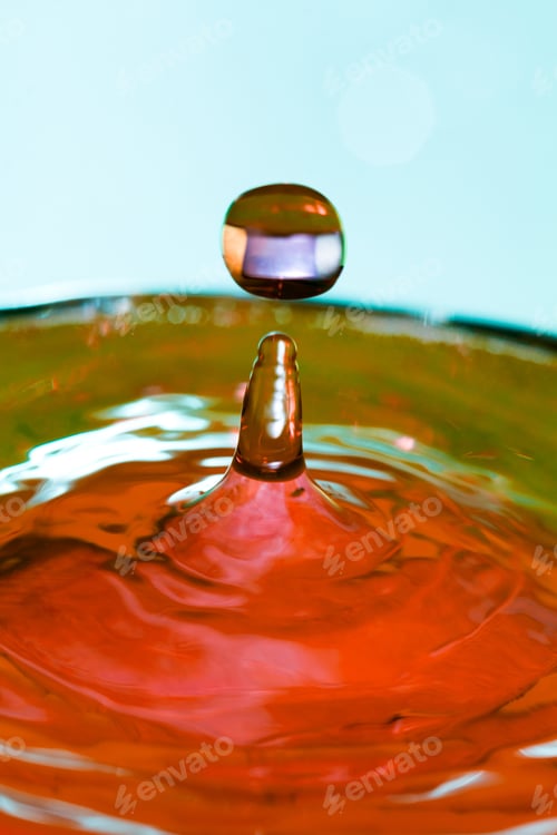 Preview: Colorful, Abstract Composition With Water And Water Drops