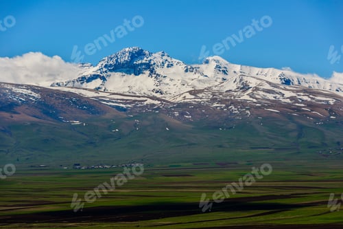 Preview: Beautiful View Of Mount Aragats, Armenia