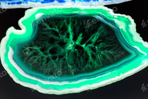 Preview: Agate- Beautiful, Colorful Slices And Texture