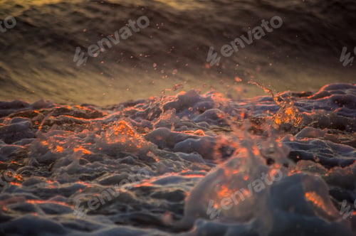 Preview: Summer Sea Sunset, The Sun, Waves And Clouds, Beautiful Dramatic Lighting