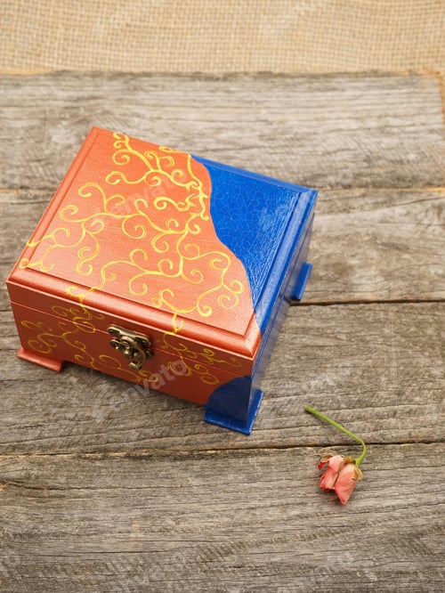 Preview: Painted, Wooden Small Boxes For Multiple Purposes And Jewels On A Wooden Surface