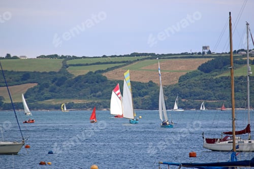 Preview: Oyster Cutters On The River Fal