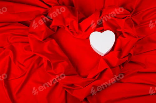 Preview: Love Card. White Heart On A Red Fabric