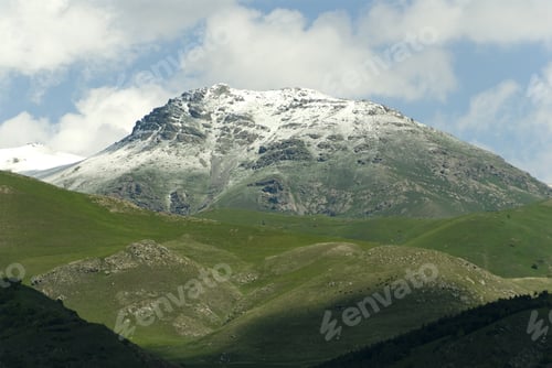 Preview: Mountain Landscape