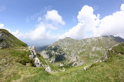 Vorschau: Landschaft aus dem Bucegi-Gebirge, Teil der Südkarpaten in Rumänien