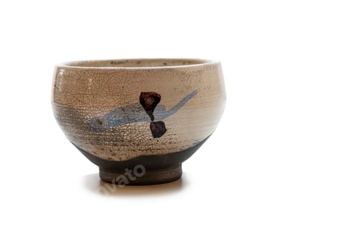 Preview: A White Japanese Style Bowl With Abstract Decoration And Crackle Glaze