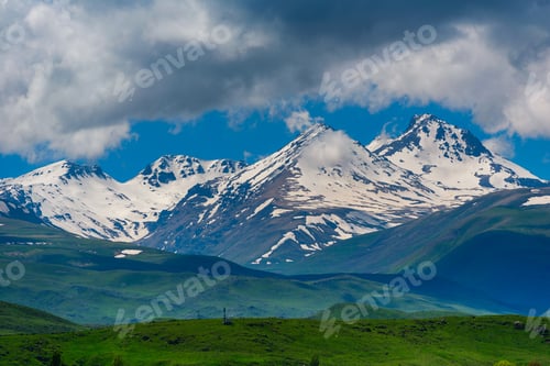 Preview: Beautiful View Of Mount Aragats, Armenia