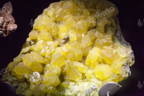 Preview: Beautiful Crystals, Minerals And Stones - Colors And Textures