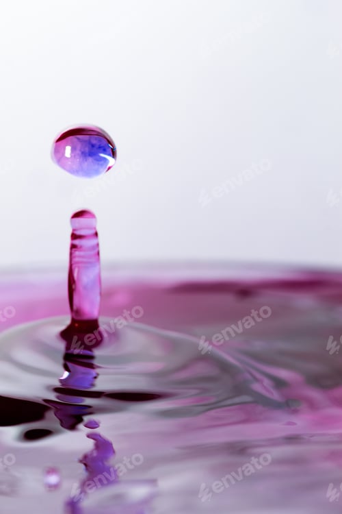 Preview: Colorful, Abstract Composition With Water And Water Drops