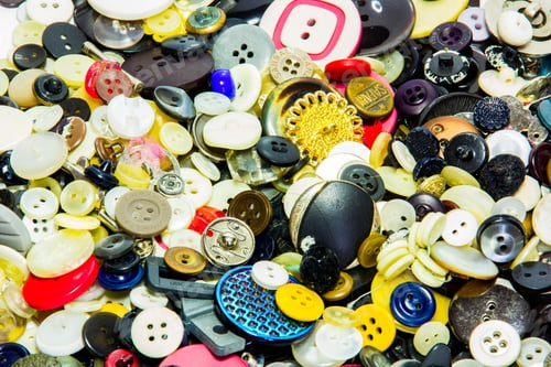 Preview: Sewing Buttons