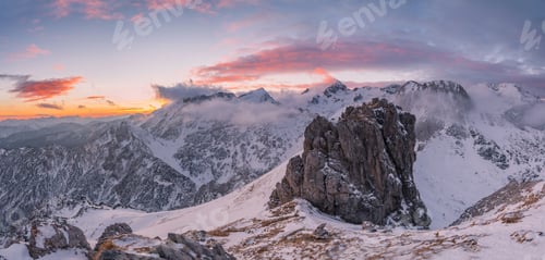 Preview: Vivid And Magnificent Sunset In The Mountains.