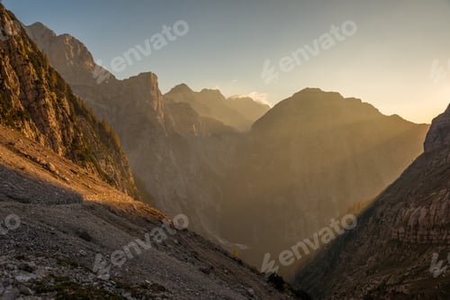 Preview: Autumn In The Mountains