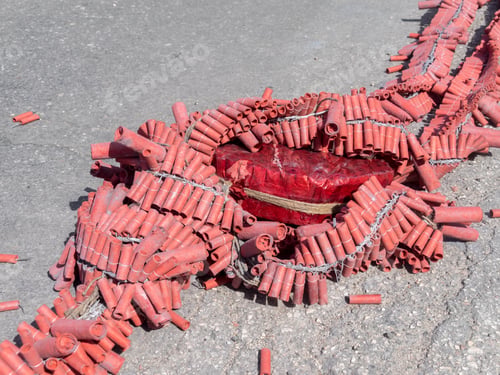 Preview: 12 Million Firecrackers At Petermaai - New Year Celebration Curacao In The Dutch Antilles A