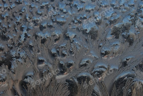 Preview: Marvellous Patterns On Frosty Window