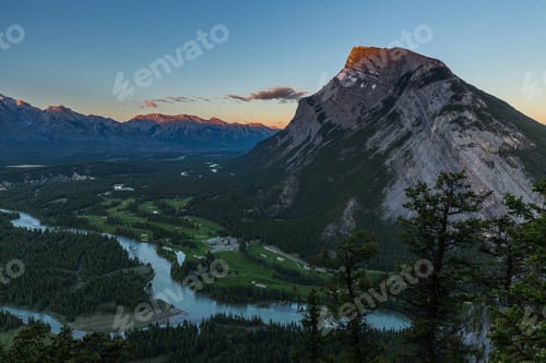 Preview: Beautiful Mt. Rundle In Banff National Park, Alberta, Canada