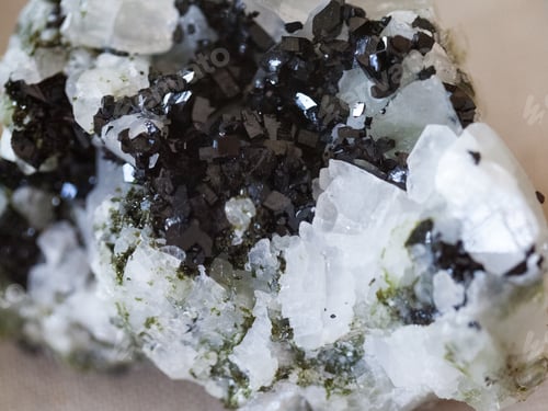 Preview: Beautiful Crystals, Minerals And Stones - Colors And Textures