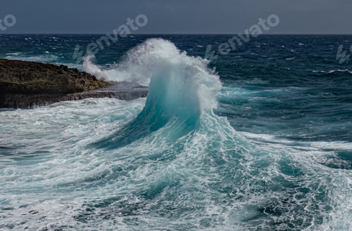 Preview: Views Around The Caribbean Island Of Curacao